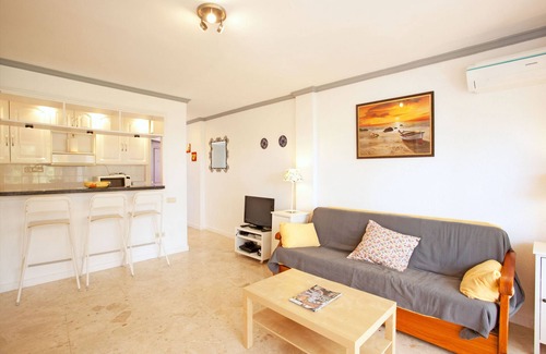 Urbanizacion Marbessa Apartment | Beachside studio Coronado