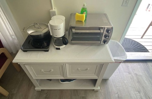 Carolina Beach Apartment | Beachside Suites 1: Downtown and next to the SEA!