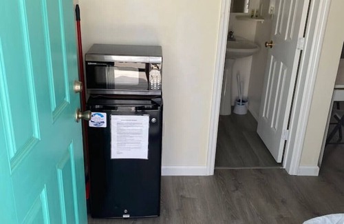 Carolina Beach Apartment | Beachside Suites 1: Downtown and next to the SEA!