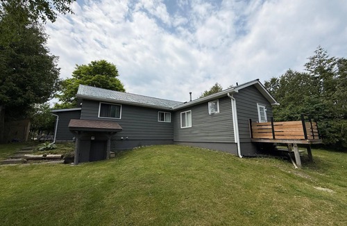 Collingwood House | Beachwood Escape