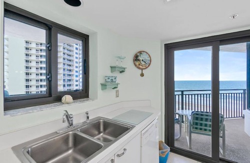 Daytona Beach Shores Apartment | Beachy Keen Oceanfront Condo