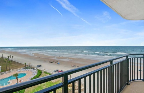 Daytona Beach Shores Apartment | Beachy Keen Oceanfront Condo