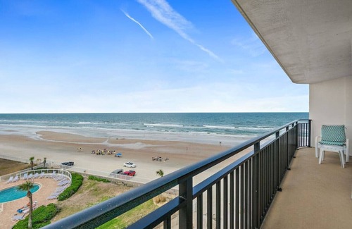 Daytona Beach Shores Apartment | Beachy Keen Oceanfront Condo