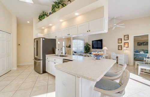 Port Charlotte House | Beachy Port Charlotte Home w/Hot Tub & Pool!