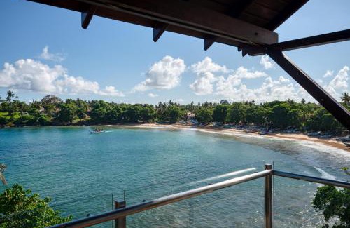 Dondra Hotel | Beacon By The Bay Villas and Suites by the Clarks