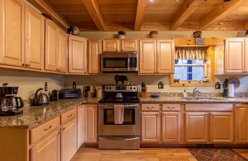 Sugar Grove Cabin | Bear Creek - Beautiful home with gas fireplace, custom wood burning firepit, shuffleboard, and more!