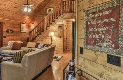 Ellijay Cabin | Bear Creek Crossing- Family Retreat Cabin in Private Wooded Setting on Creek No