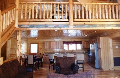 Shenandoah Cabin | Bear Crossing - New Luxury Mountain Getaway near Luray & Skyline