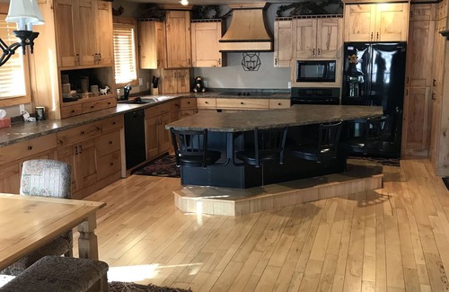 Fish Haven House | Bear Lake Cabin w/lots of privacy and amazing Lake View