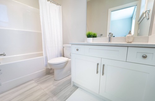 Langford House | Bear Mountain's Best-Luxurious Family Friendly Home at New Entrance to Bear Mountain
