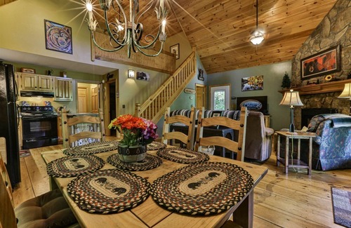 Ellijay Cabin | Bear Rapids on the Cartecay