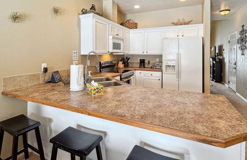 Donnelly Apartment | Bear Territory .