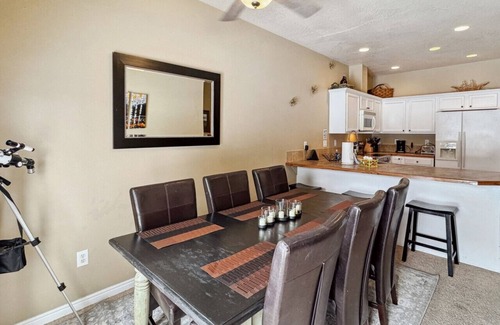 Donnelly Apartment | Bear Territory .