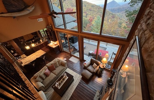 Jasper Cabin | Bearfoot Falls-Privately Owned 110-foot Waterfall~22 Acres-Hiking trails~Hot Tub