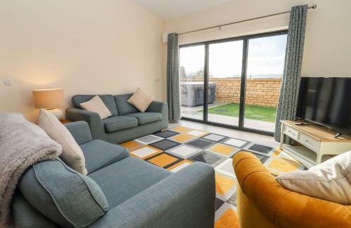 Little Rissington House | Bears Court Barn 1