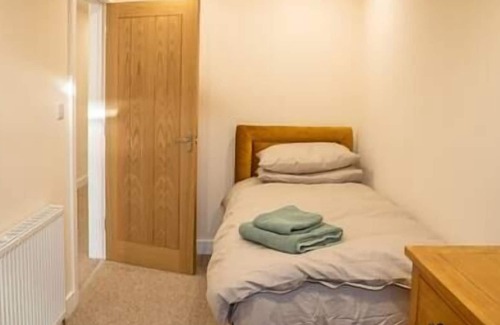 Little Rissington House | Bears Court - No.6 | Your Cotswolds home from homen