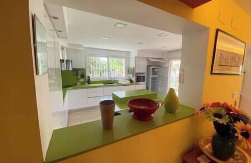 Tamarit Ski Chalet | Beautiful villa near the beach and private pool