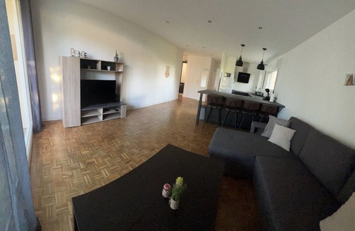 Le Redon Apartment | Beau t2 Avec Piscine et Balcon Parking ,proches Calanques