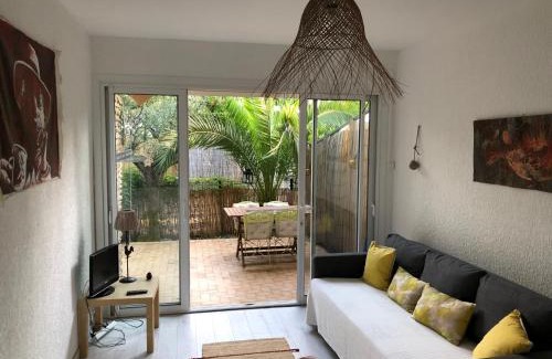 Le Pradet Apartment | * Beau T2 de 40 m2, jardin de 70m2, au calme, à 50 mètres de la plage