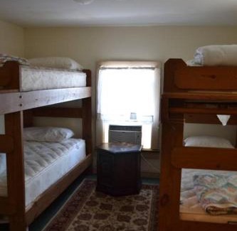 Morehead City House | Beaufort Harbour Suites West Lodge