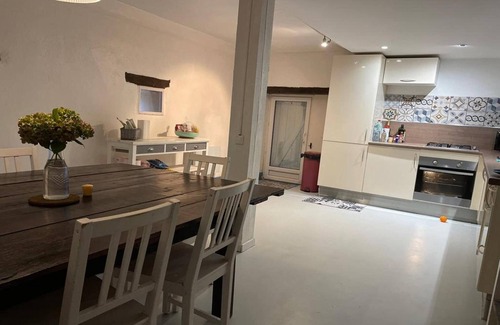 Saint-Pierre-de-Frugie House | Beautiful holiday home with lake 15min by bike