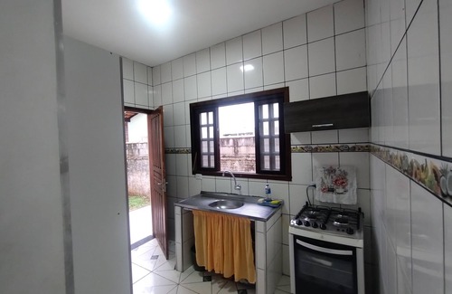 Itanhaem House | Beautiful 2-bedroom house with WiFi in Jardim Regina Itanhaém