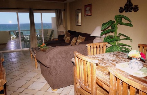 Sandy Beach Apartment | Beautiful 1,5 Bedroom Condo on the Sea of Cortez at Las Palmas Resort BN-603A condo