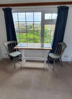 Sholden House | Beautiful 1 bedroom cottage with courtyard.