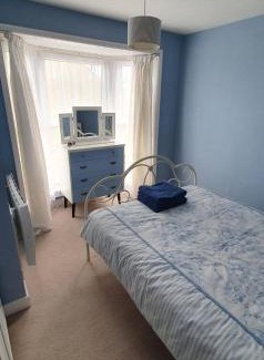 Sholden House | Beautiful 1 bedroom cottage with courtyard.