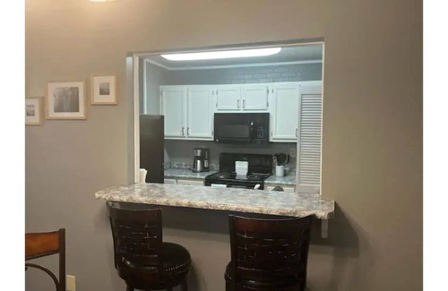 Huntsville Condo | Beautiful 1-Bedroom Condo with Sleeper Sofa