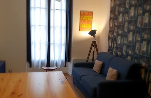 Nantes Centre Apartment | Beautiful 1Bd Apartment in the Heart of Nantes.Castle, TGV station.