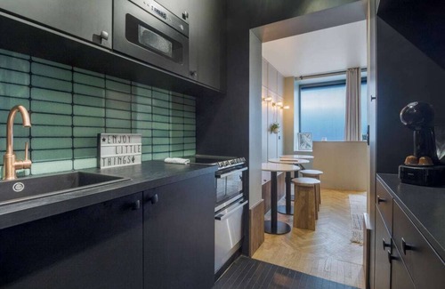 Quartier Sainte-Marguerite Apartment | Beautiful 1BR apartment with AC
