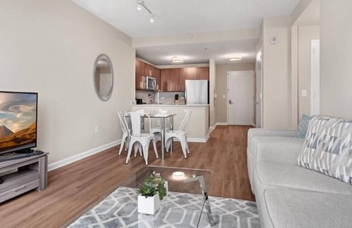 Hudson Exchange Apartment | Beautiful 1BR | Business Center | Jersey City by GLS