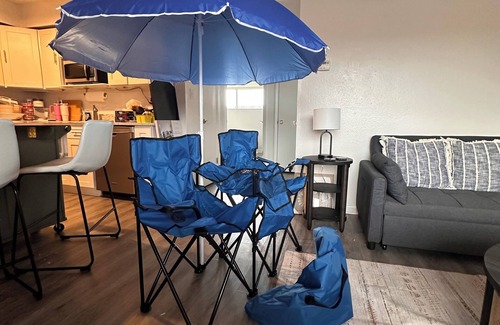Cocoa Beach Condo | Beautiful 2-bedroom condo, Cocoa Beach. Ocean, Pool, Tennis, with AC, WiFin