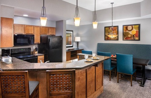 Sevierville Apartment | Beautiful 2 BR/2BA apartment at a luxury Resort with Access to Indoor Water Park
