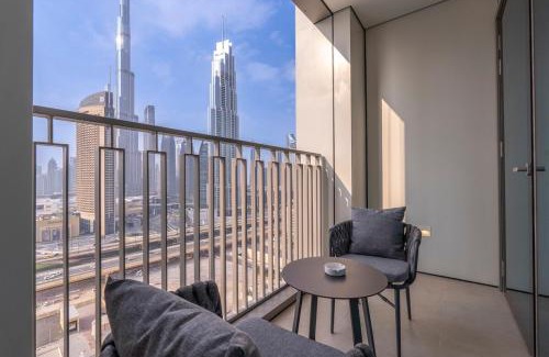 Za'abeel 2 Apartment | Beautiful 2-BR Flat in Downtown Luxury City Living at Its Best
