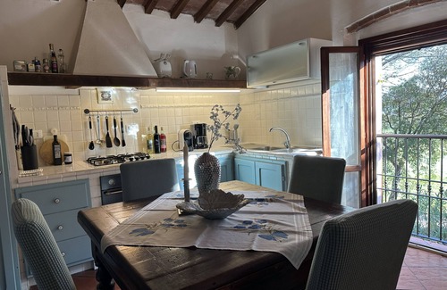 Gavorrano Apartment | Beautiful, 200 year old natural stone house with pool, 20 minutes to the sea