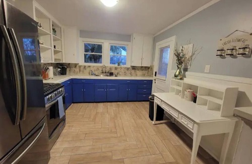 Del Mar Apartment | Beautiful 2bd Apartment near the Bay and Downtown