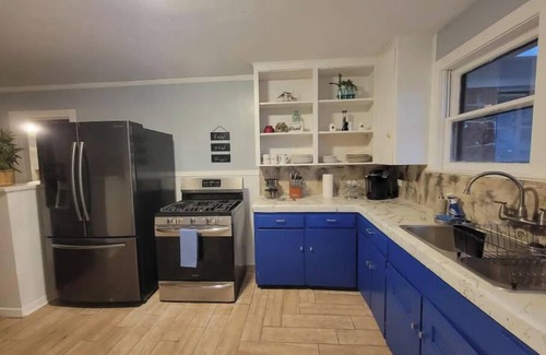 Del Mar Apartment | Beautiful 2bd Apartment near the Bay and Downtown