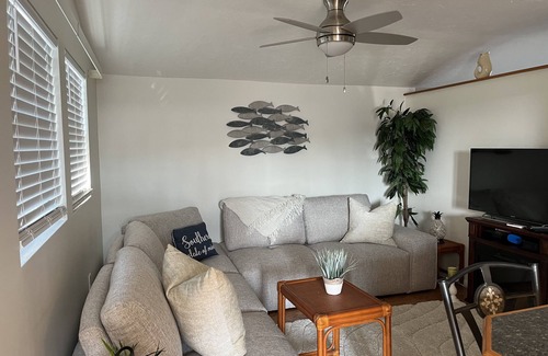 Bradenton Beach House | Beautiful 2BD beach house on Anna Maria Island!