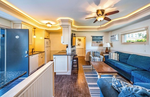 North End Condo | Beautiful 2BR/2BA Condo w/Pool-Sleeps 8 & Only 2 Blocks to Ocean City Beach!
