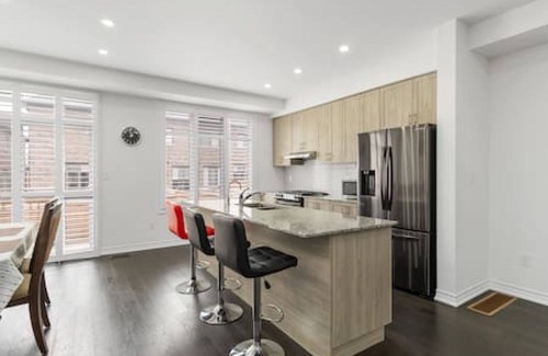 Halton Regional Municipality House | Beautiful 3 BD Home away from Home
