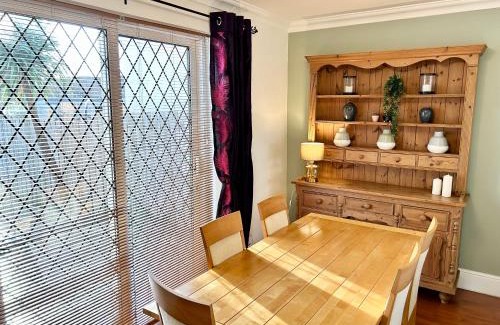 Chester-le-Street House | Beautiful 3 Bedroom House in Chester Le Street