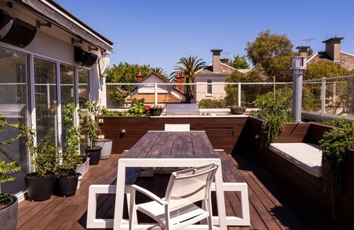 Saint Kilda South Apartment | Beautiful 3- Bed House