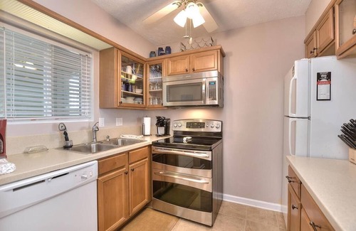 Caswell Beach Condo | Beautiful 3 Bedroom/2 Bath Oceanfront Condo-POOL-Sleeps 8