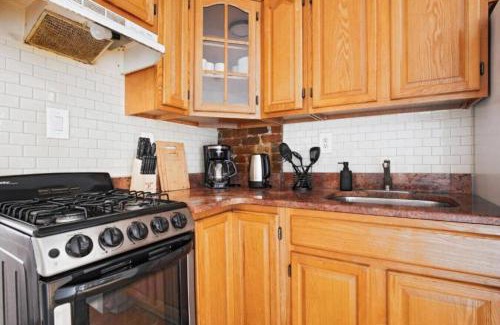 East Harlem Apartment | Beautiful 3-Bedroom, 2-Bath Apartment in NYC