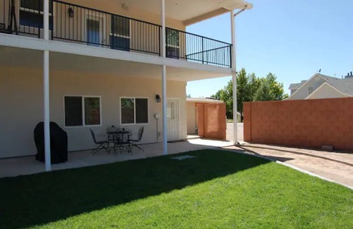 St. George Apartment | Beautiful 3-Bedroom Guest Suite