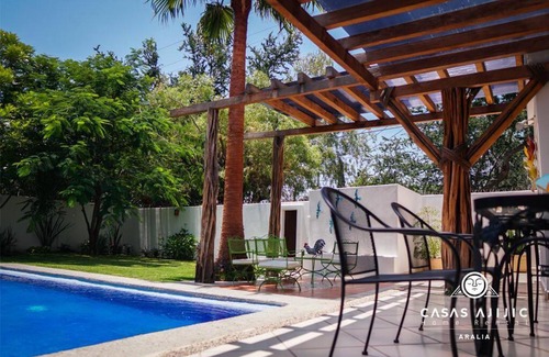 San Antonio Tlayacapan Villa | Beautiful 3 Bedroom Villa with Free Parking in La Floresta, Ajijic