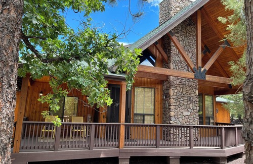 Lakeside House | Beautiful 3134 sq ft cabin on 1.3 acres, hot tub, fireplace, huge deck