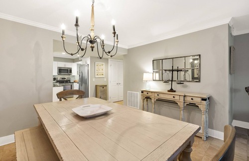 Hilton Head Island Villa | BEAUTIFUL 3BR VILLA WITH ROOFTOP DECK, POOL & BEACH ACCESS HILTON HEAD